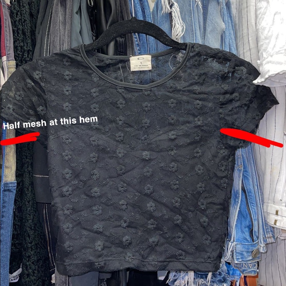 Mesh black top